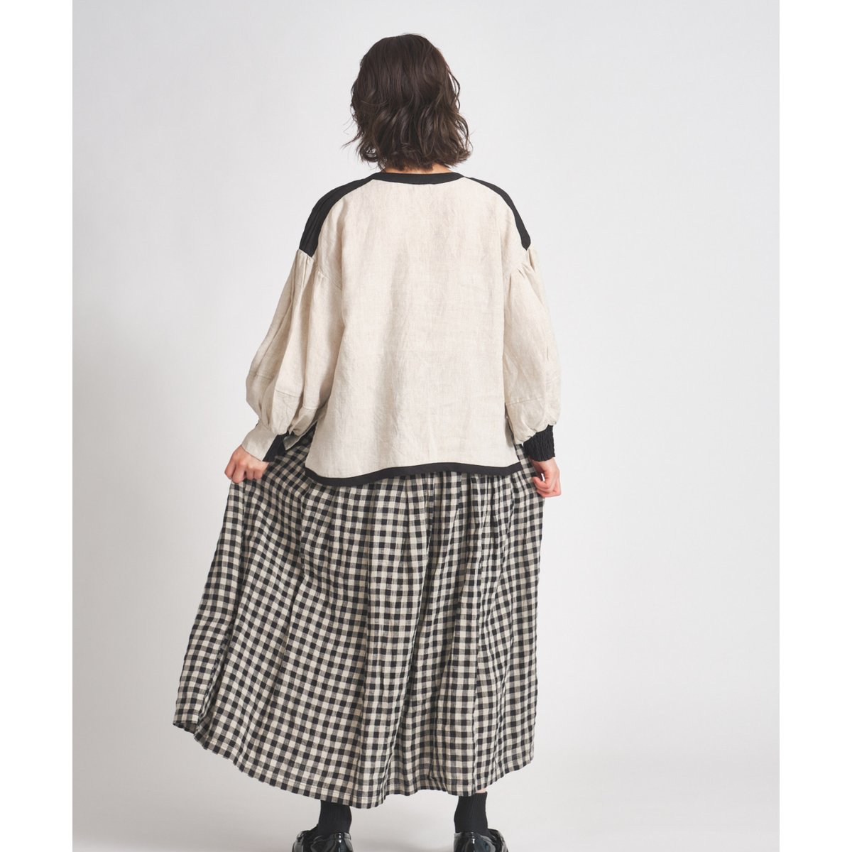 【定価16,500円】リネンタックスカート かぐれ かぐれ（カグレ）の「リネンタックスカート（スカート）」 - WEAR
