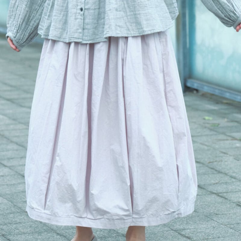 【新品タグ付】OMMO イレギュラー タック コクーンスカート OMMO イレギュラー タック コクーンスカート カーキ 38