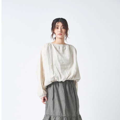 カッスルクームガーデン／総刺繍 リネンコットンブラウス ブラック