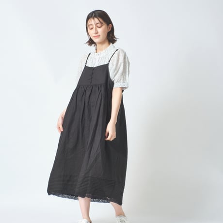 ubasoku︎♥︎かすみ草刺繍丸襟ワンピース ubasoku/0957 かすみそう刺繍の丸衿ワンピース・黒 - MARCHE' DE