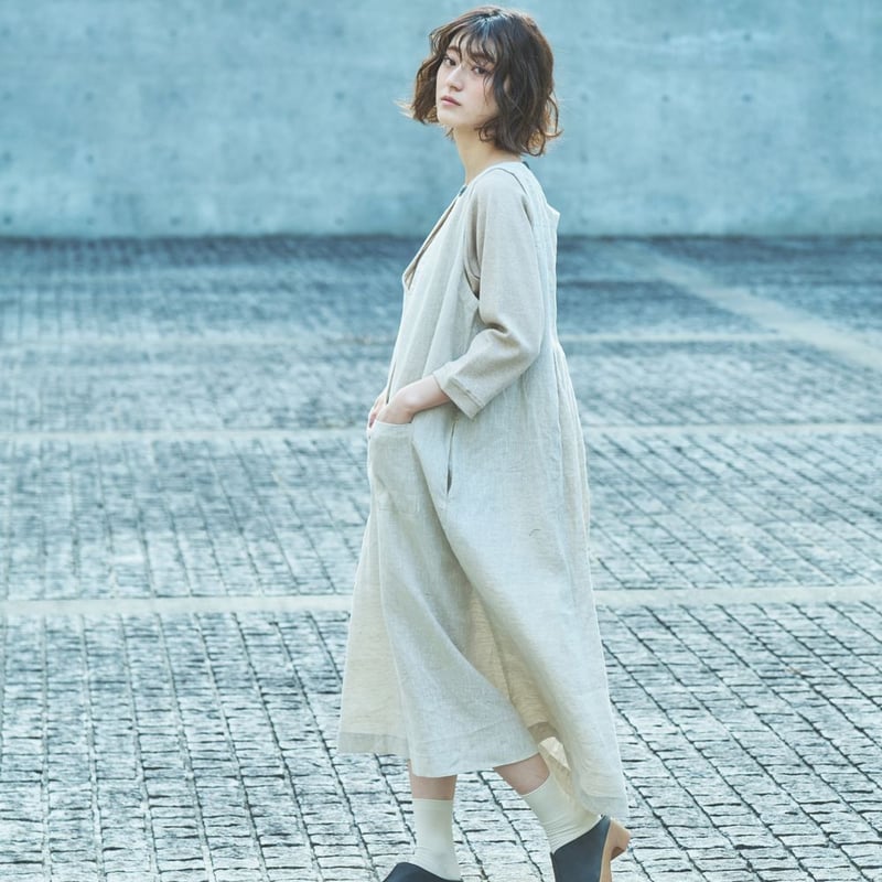 リネン無地 胸元ピンタックV衿 2way ノースリワンピース ub25-0621 | u