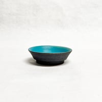 Handmade Yachimun Small Bowl  / やちむんの安南鉢(沖縄の陶器)