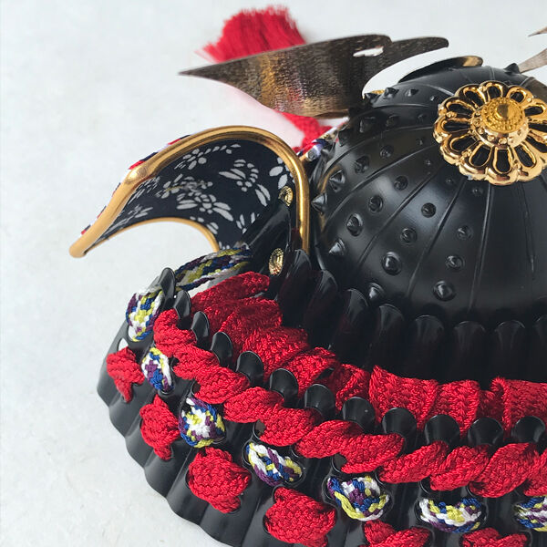 KABUTO (Samurai helmet) / 五月人形 長持兜 | watsuha