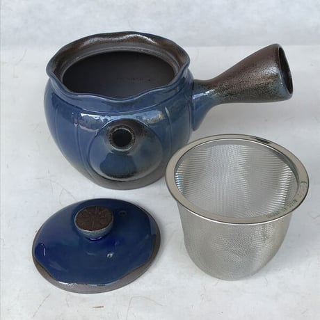 Small teapot（Banko ware）