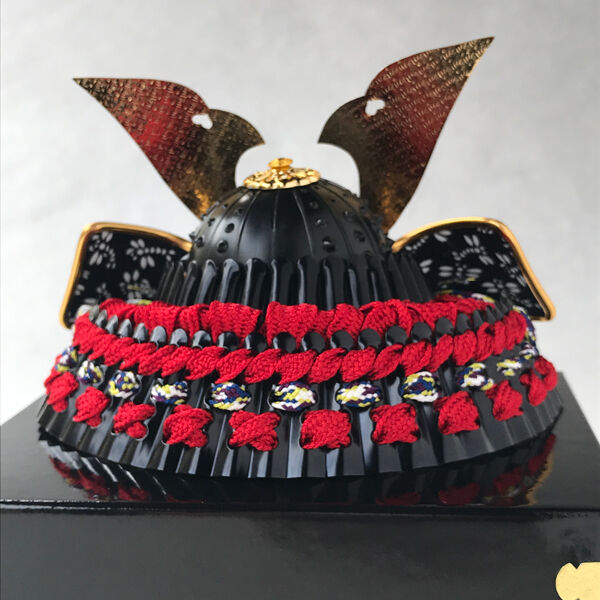 KABUTO (Samurai helmet) / 五月人形 長持兜 | watsuha