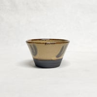 Handmade Yachimun Warm Earth Glaze FreeCup   / やちむんのフリーカップ  そば猪口 艶あり (沖縄の陶器)