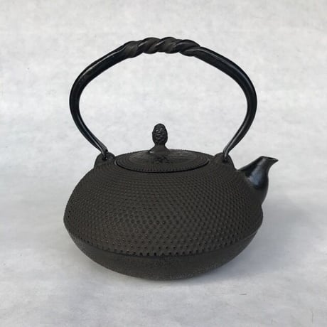 【Shipping free!!】Iron kettle (Japanese tetsubin) / Nambu Ironware
