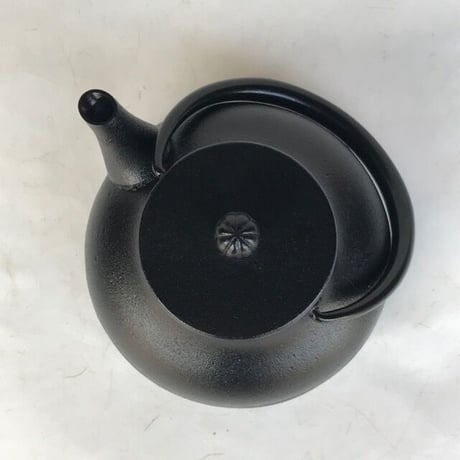 Iron kettle_Shizuku (Japanese tetsubin) / Nambu Ironware