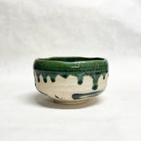 Green Drip Glaze Matcha bowl / 黄瀬戸織部 抹茶椀