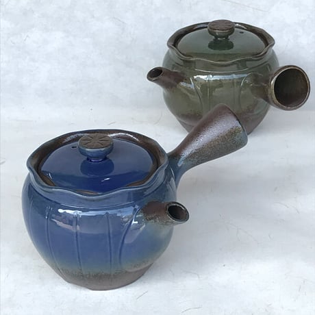Small teapot（Banko ware）