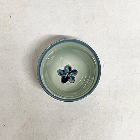 FLOWER ARABESQUE Greentea cup（Aritaware） / 桔梗唐草 小仙茶（有田焼）