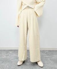 【イエベ春秋】タックワイドパンツ（キナリ）