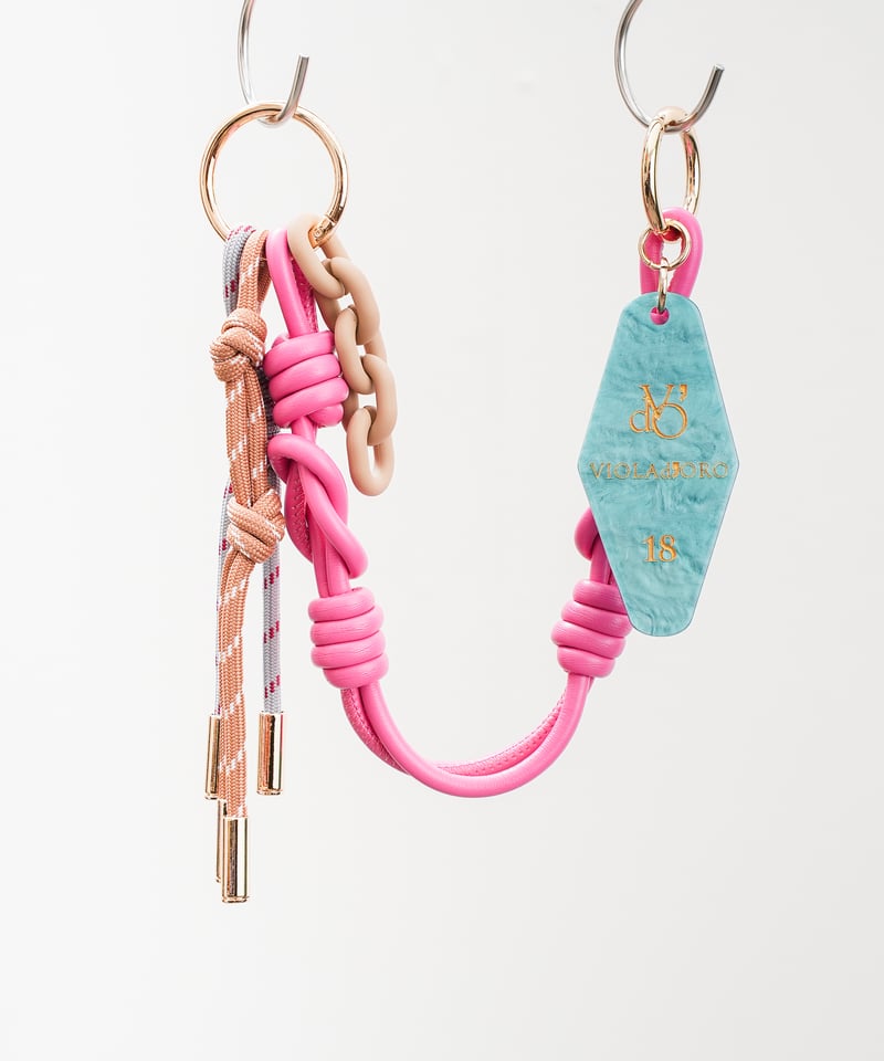 VIOLAd'ORO】バッグチャーム _250718002558 | EGAMI OFFIC