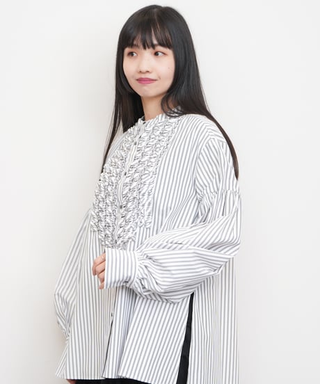 【MARILYN MOON】Modern tuck frill blouse_240127005630