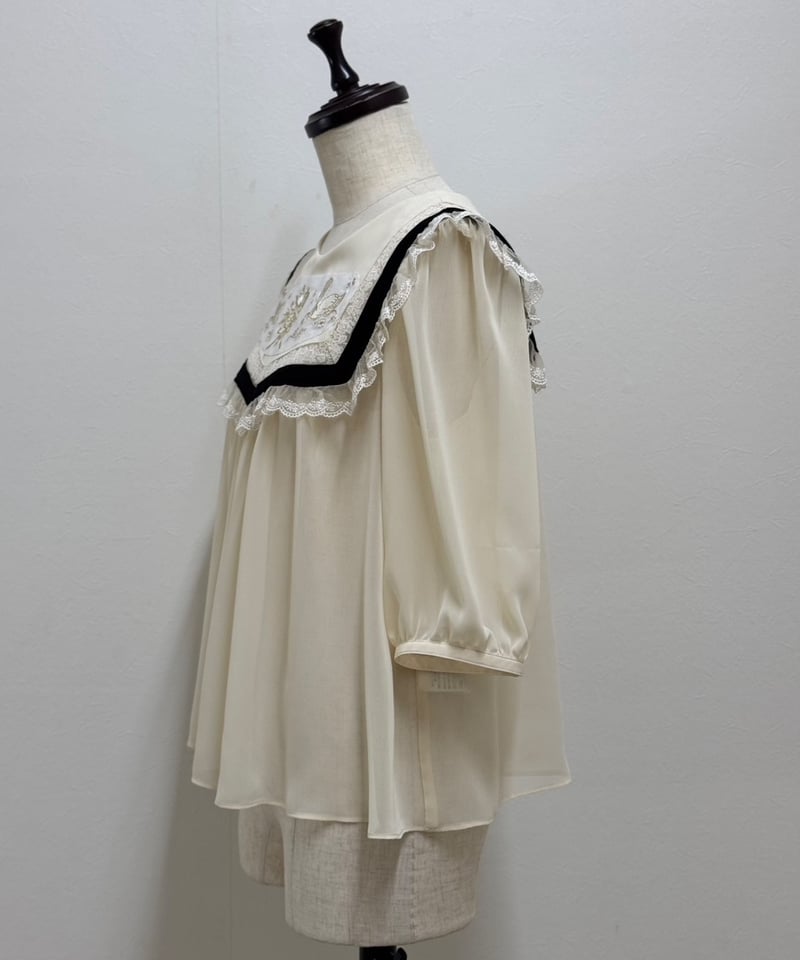 yukiemon】スワンヨークブラウス（M） | EGAMI OFFICIAL WEB STORE