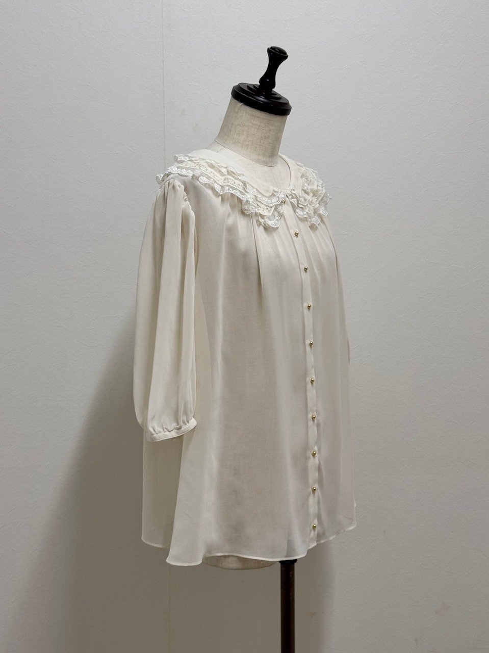 franche lippee - 【美品】yukiemon ユキエモン ミルフィーユブラウス ミルク（M） yukiemon】ミルフィーユ6分袖ブラウス | EGAMI OFFICIAL WEB STORE