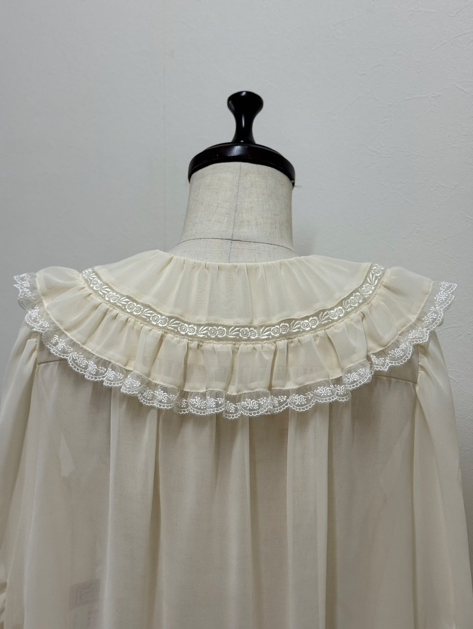 ✨ユキエモンyukiemonアンティークレースブラウス長袖３Ｌ♡上品ゴージャス ✨ユキエモンyukiemonアンティークレースブラウス長袖3L♡上品