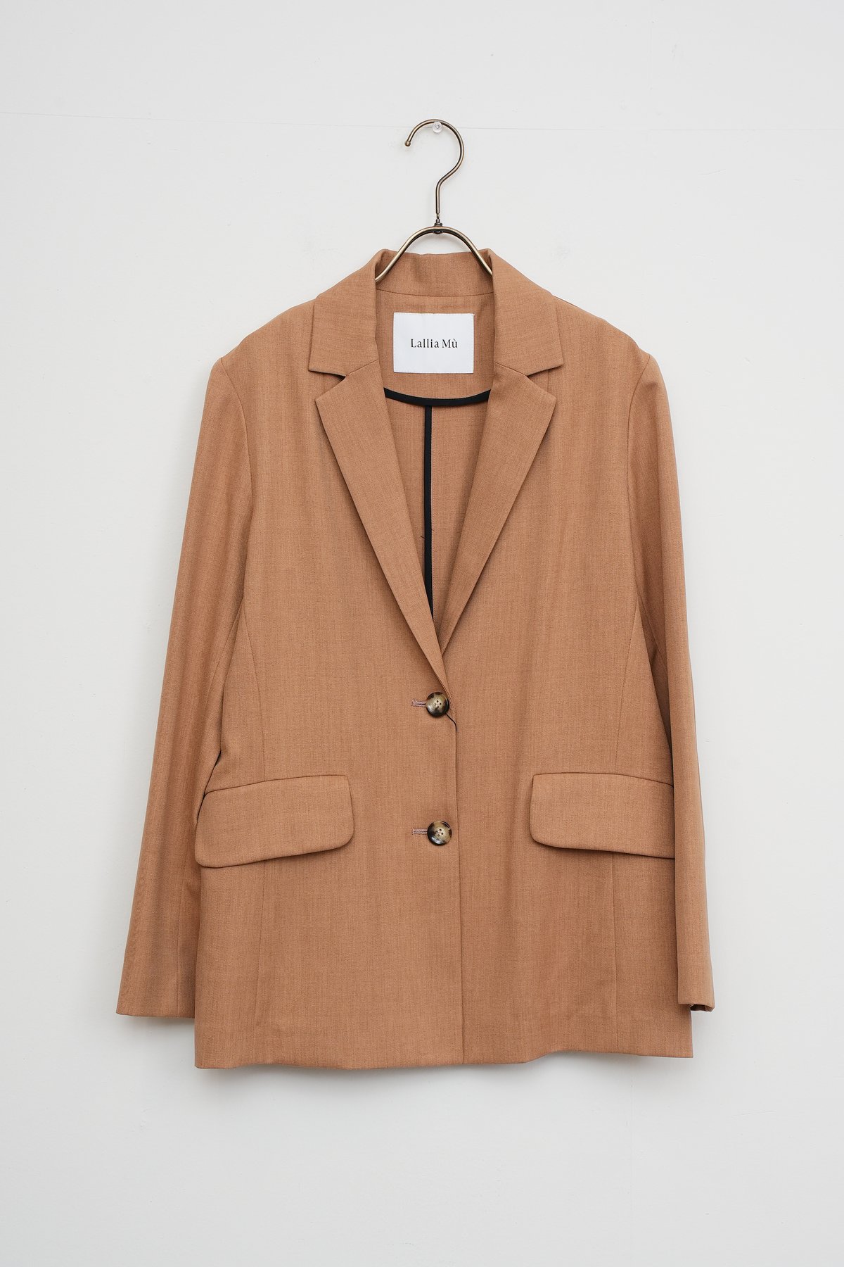 【チベットラム】LUIVALTA ルイヴァルタ アウター M チベットラム】LUIVALTA ルイヴァルタ アウター M