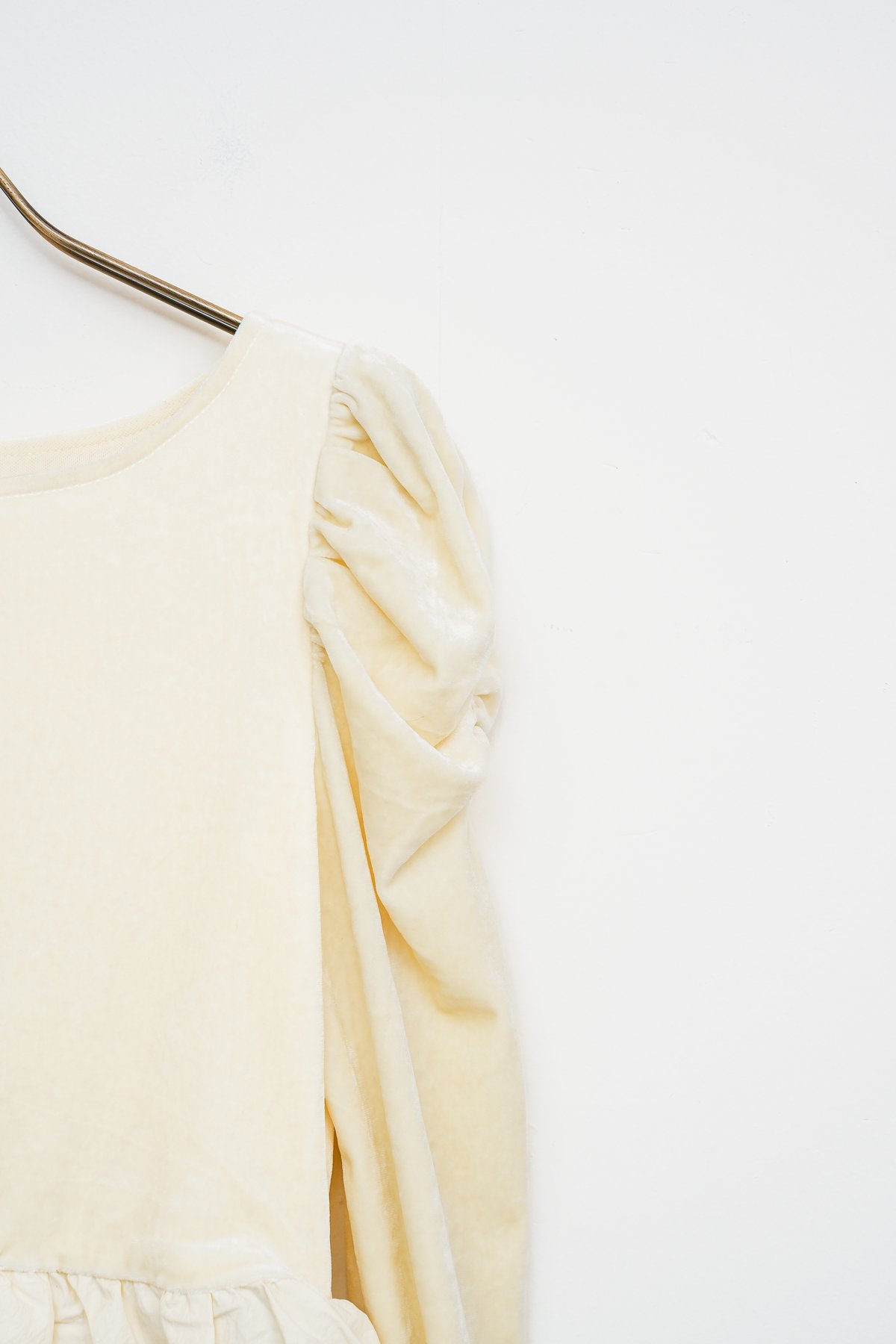 COCO DEAL】ベロアドッキングバルーントップス_251217002402 | EGAM