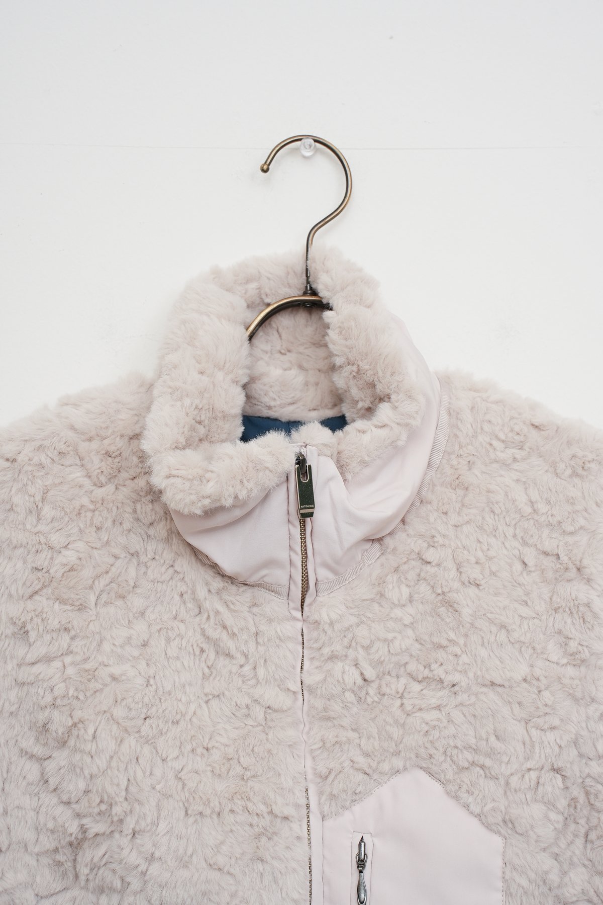 Antgauge / ラビットファーベスト antgauge ラビットファーベスト | グッズマーケットのオススメと