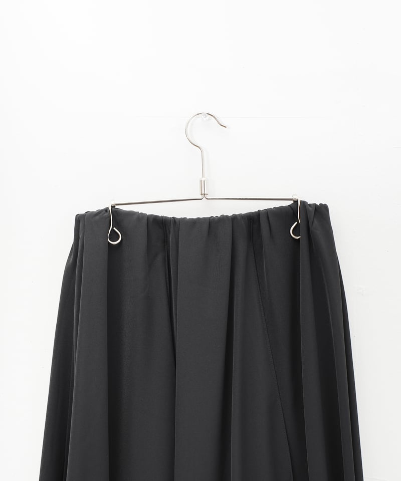 ANN DEMEULEMEESTER ブラック バルーンスカート 36 ANN DEMEULEMEESTER ブラック バルーンスカート 36 ANN