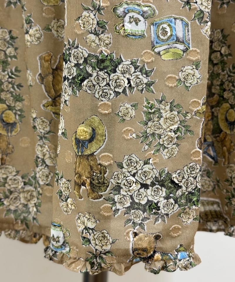 yukiemon】ローズファームワンピース | EGAMI OFFICIAL WEB STORE 