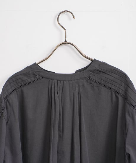【MARILYN MOON】Original flower embroidery scallope blouse