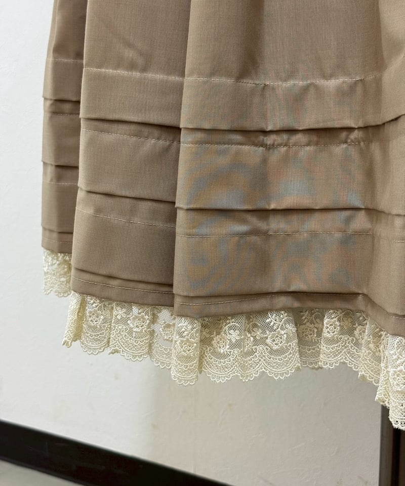 【新品未使用】yukiemon ユキエモン ベージュパンツ 3L 大きいサイズ 未使用品タグ付き】yukiemon ユキエモン ベージュパンツ 3L yukiemon