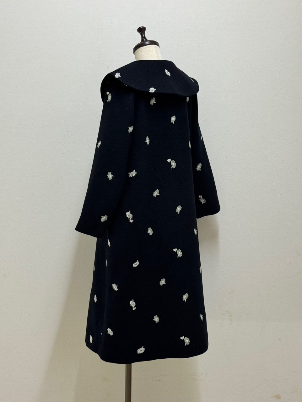 yukiemon】マーガレットバニーロングコート（3L） | EGAMI OFFICIAL