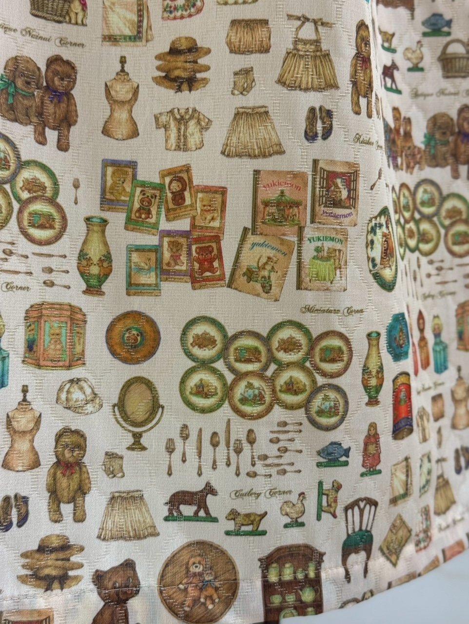 yukiemon テキスタイルミドルスカート ぬいぬい ブラック 3L 新品】yukiemon ユキエモン 6th 丈長スカート ぬいぬい（3L