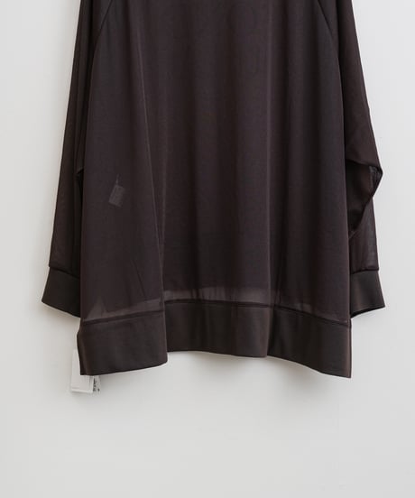 【CLOCHE】シアードルマンロゴトップス＿25062400076