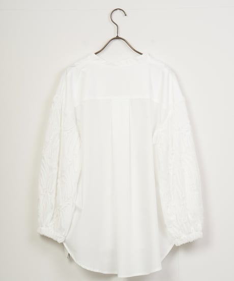 【ROSIEE】袖刺繡レーススキッパーシャツ_250122001117