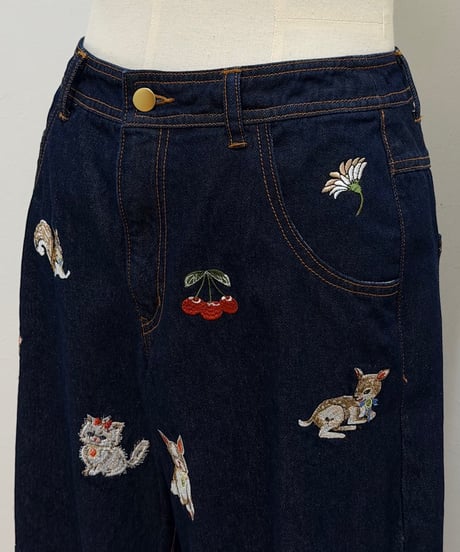 【yukiemon】fortune刺繍デニムパンツ（M・2L）