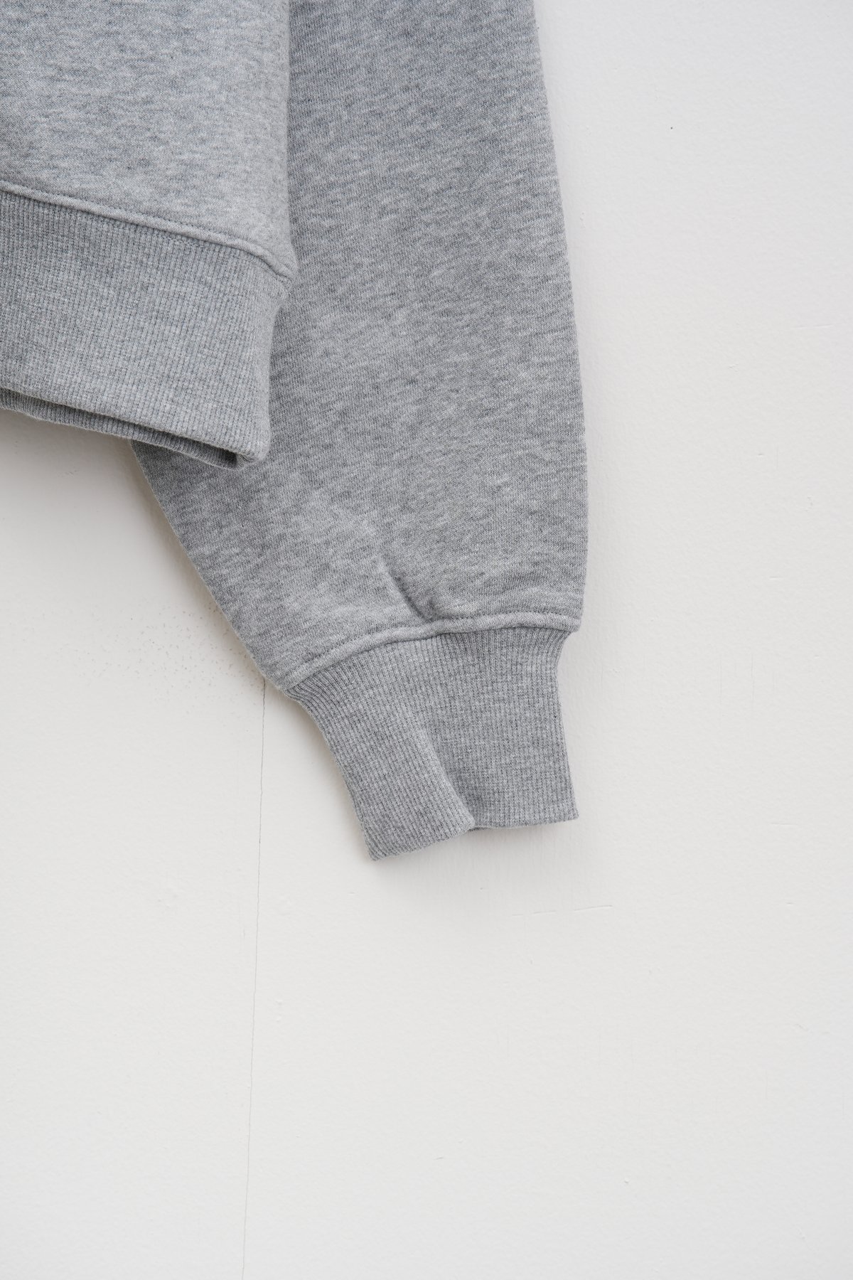 FRAY I.D】エンブロイダリーバリエーションスウェット_