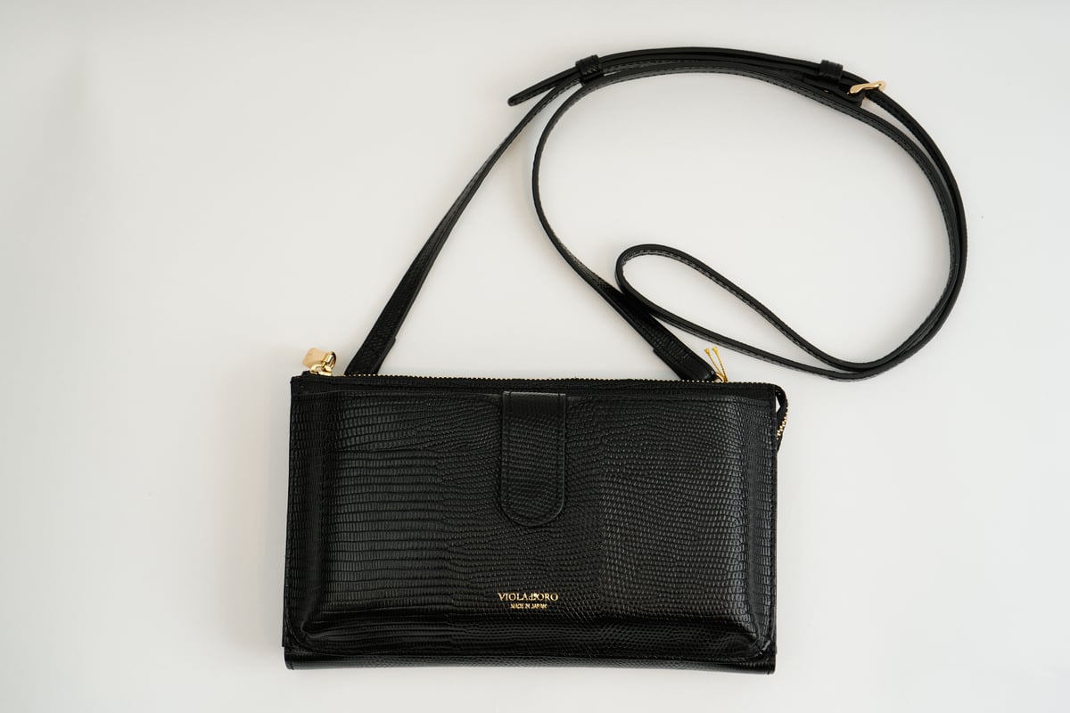 VIOLAd′ORO】リザード型押しレザー 横型フォンポシェット_