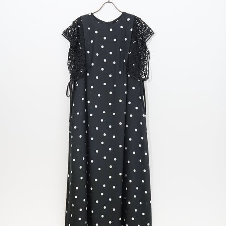 ラリアムー | STORES