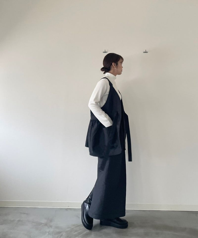 AGAWD　アガウド　レイヤードフリルベスト AGAWD】Layered Frill Vest | EGAMI OFFICIAL WEB