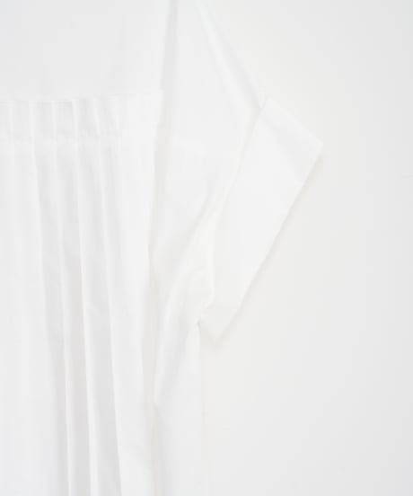 【Lallia Mû】バックプリーツシャツ_240426003496