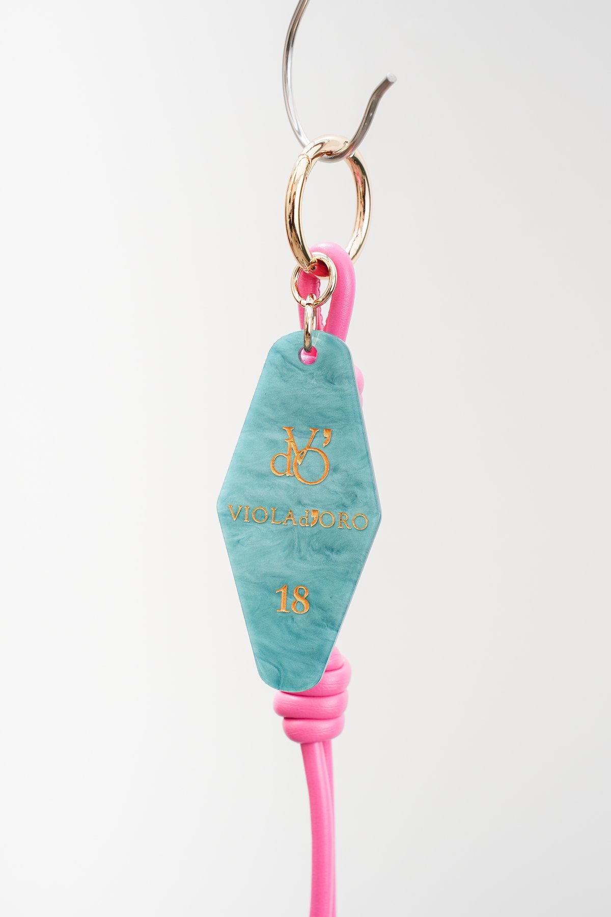 VIOLAd'ORO】バッグチャーム _250718002558 | EGAMI OFFIC