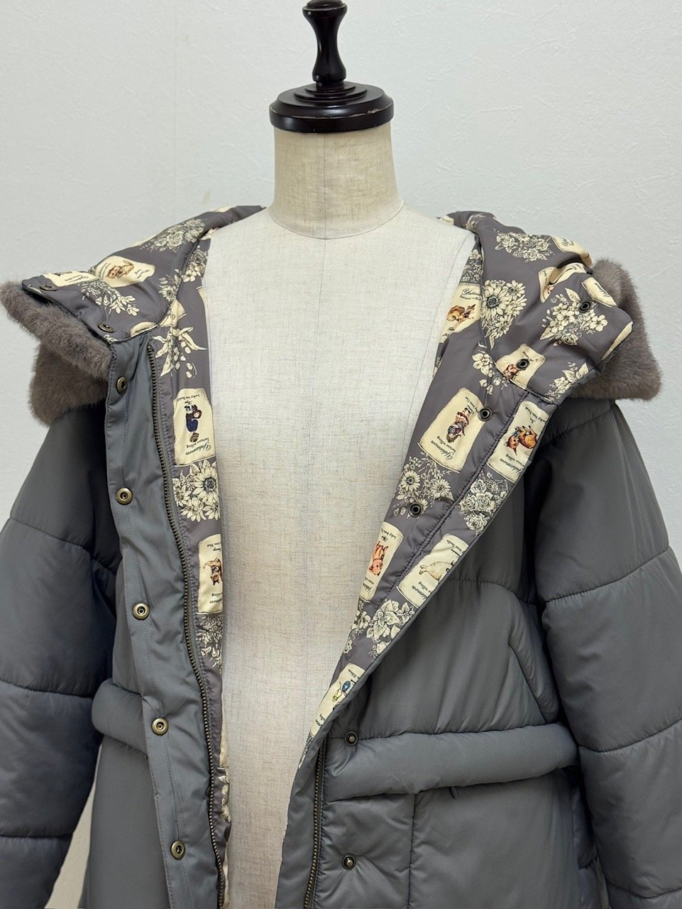 フリル付きyukiemonロングコート3L フリル付きyukiemonロングコート3L