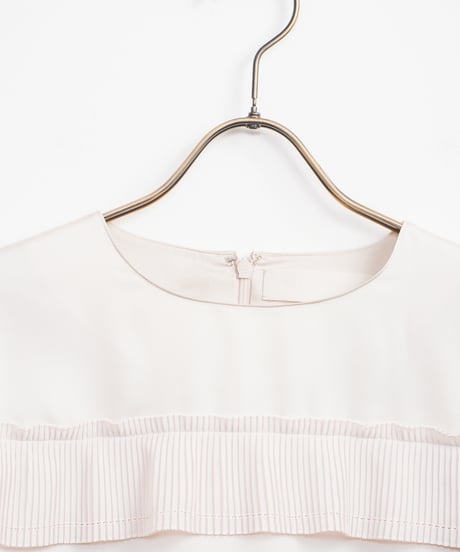 【MARILYN MOON】Pleats frill sack blouse_240203006088