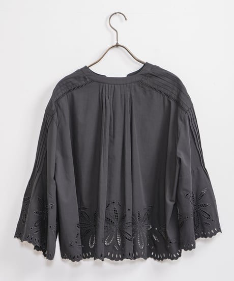 【MARILYN MOON】Original flower embroidery scallope blouse