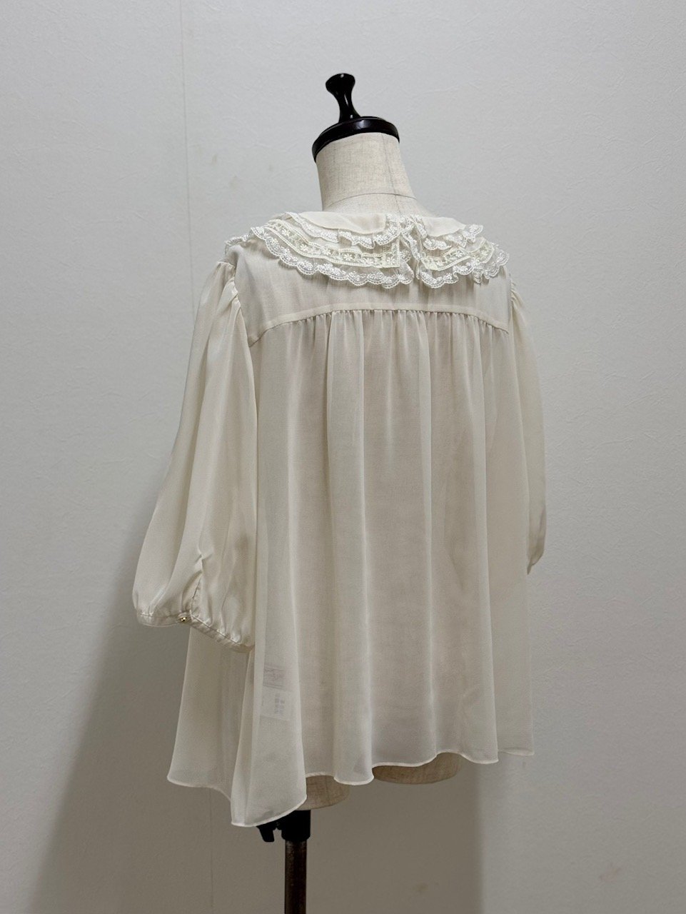 yukiemon ユキエモン　ミルフィーユ　シフォン　ブラウス　ミルク　美品 yukiemon】テキスタイルブラウス_240514005023 | EGAMI OFFIC