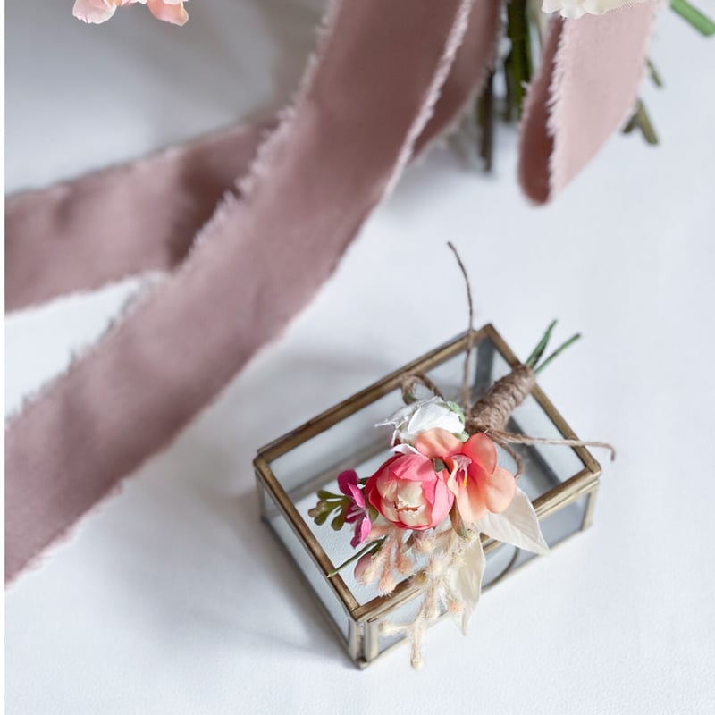 胡蝶蘭＆チューリップのコーラルブーケ | atelier noix