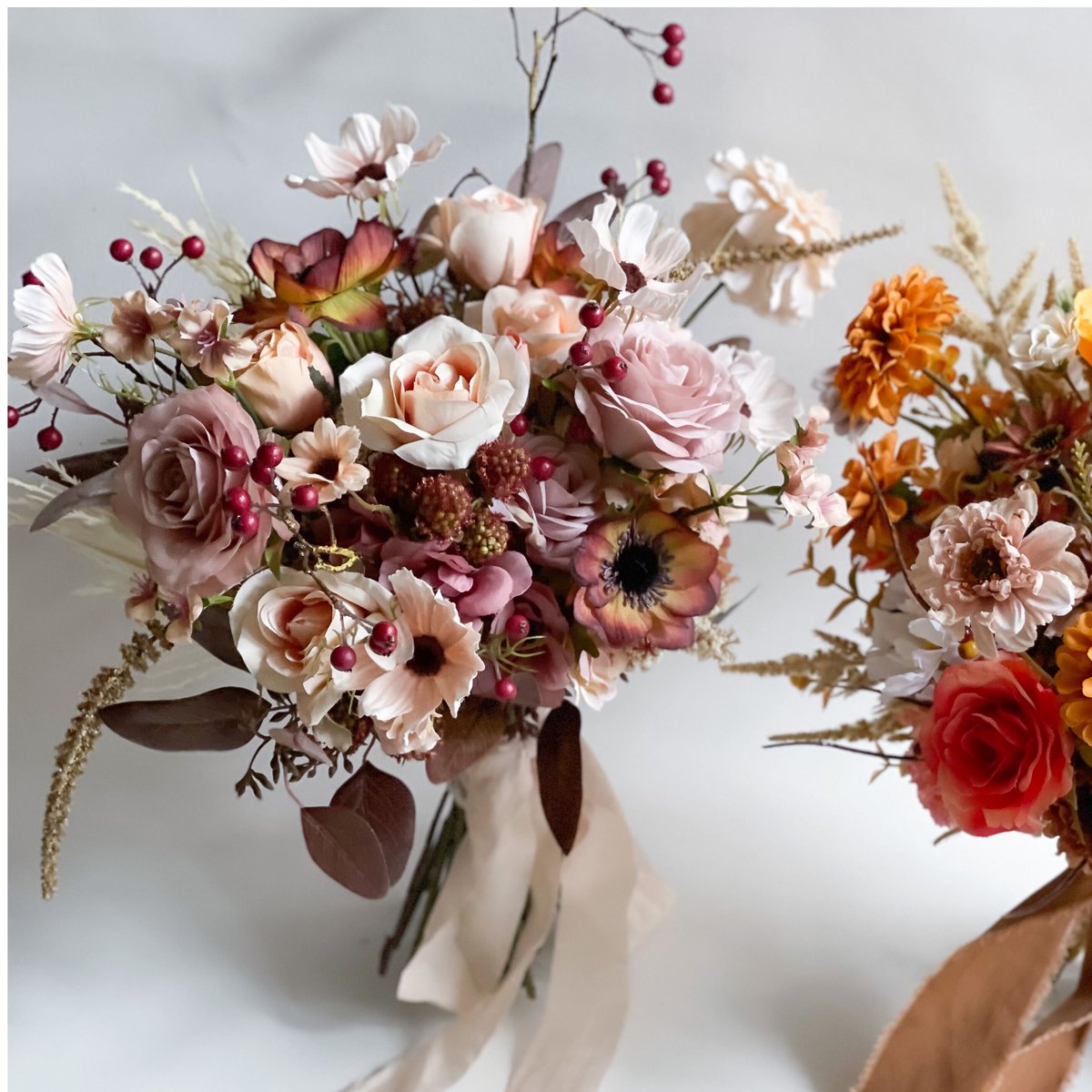 アネモネとコスモスのラスティックブーケ | atelier noix