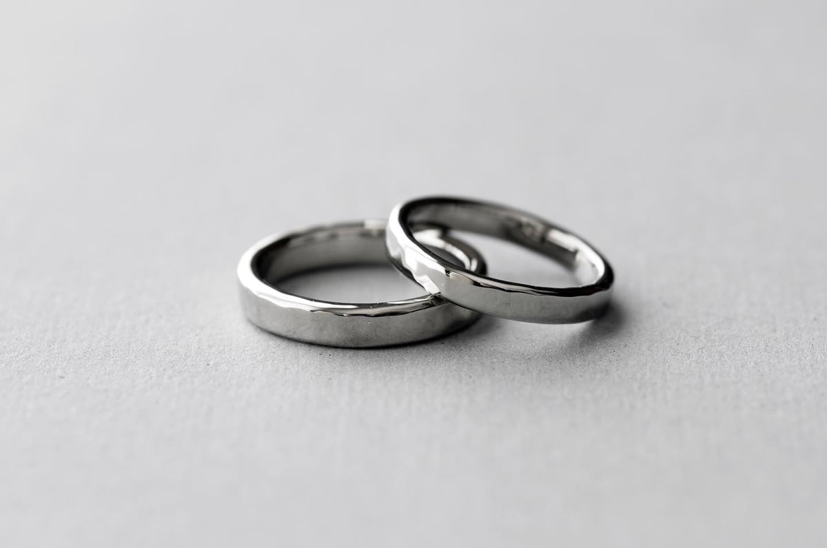 鍛造製法の結婚指輪 【2本セット】｜ プラチナ950｜幅約3.8mm 