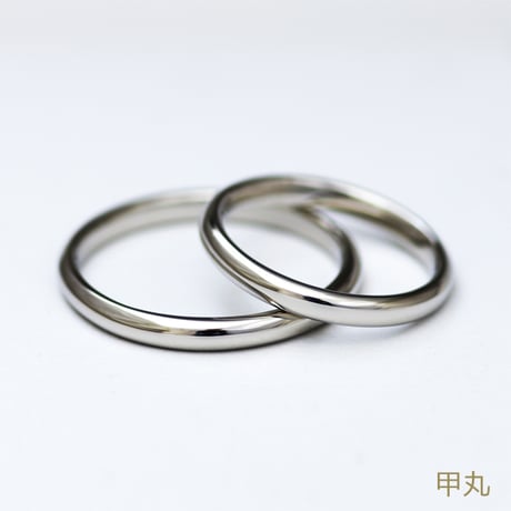 鍛造製法の指輪【甲丸リング1本】｜プラチナ(Pt950) ｜幅2.5mm｜[Artisan Works]