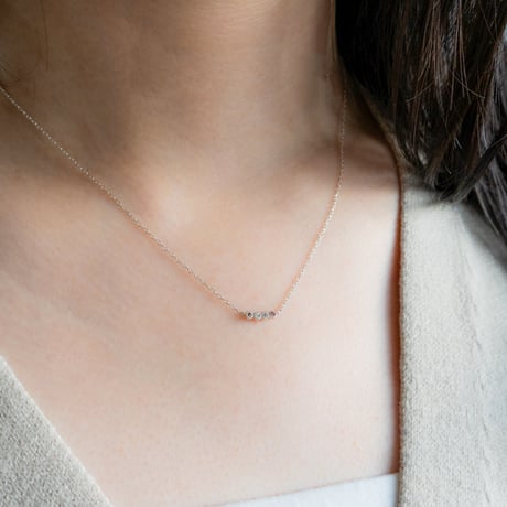 大切な人の宝石を紡ぐネックレス【選べる誕生石-4石-】｜サージカルステンレス（金アレ対応素材）｜Family Necklace（ファミリーネックレス）｜Artisan Works