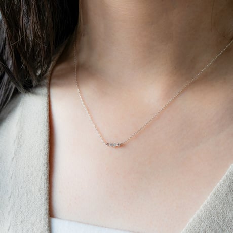 大切な人の宝石を紡ぐネックレス【選べる誕生石-4石-】｜シルバー925｜Family Necklace（ファミリーネックレス）｜Artisan Works