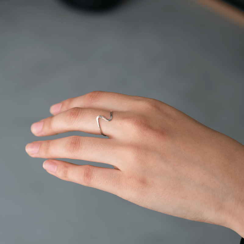 華奢な指輪 S字リング｜SV925｜[10min Ring] | Artisan Works 
